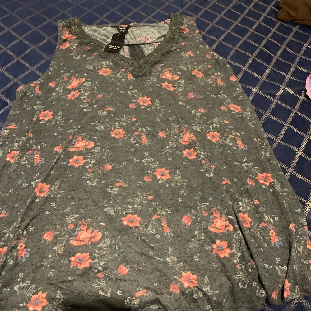 Sleeveless top